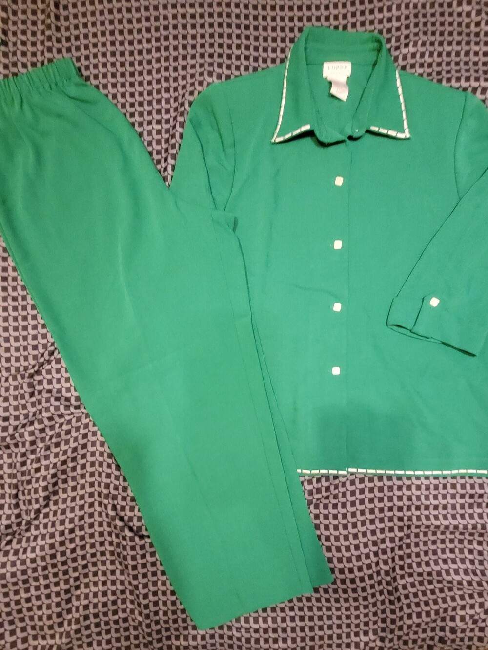 Vintage 1970s Women's Koret of California 2-Piece Polyester Pant Suit Sz 16